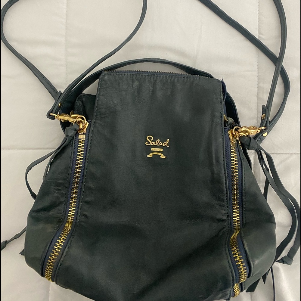 Salad blue leather shoulder bag
